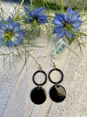 ORECCHINI DOPPIO CERCHIO SMALTO NERO