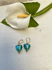 ORECCHINI CUORE VETRO BOMBATO AZZURRO