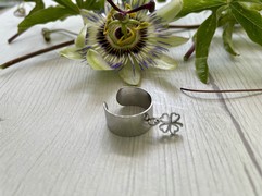 ANELLO IN ACCIAIO QUADRIFOGLIO