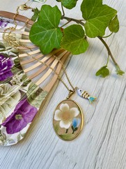 CIONDOLO COTONE GIAPPONESE OVALE ORO FIORE BIANCO