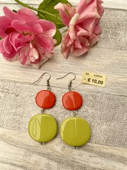 ORECCHINI DOPPIA PASTIGLIA VERDE ACIDO ARANCIO