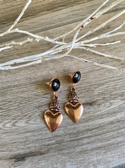 ORECCHINI CUORE SACRO NERO GOLD ROSE