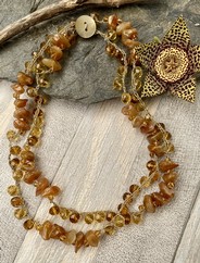 COLLANA UNCINETTO AMBRA E SCAGLIE CORALLO