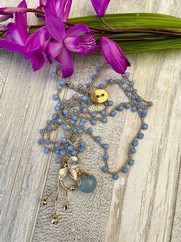 COLLANA UNCINETTO GEMMA PIETRA DURA AZZURRO POLVERE