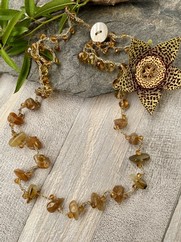 COLLANA UNCINETTO CORTA AMBRA 