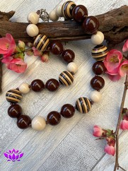 COLLANA IN RESINA MARRONE PANNA