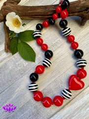 COLLANA IN RESINA CUORE ROSSO