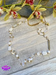 COLLANA LUNGA CON VETRI DI BOEMIA BIANCA