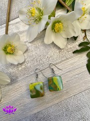 ORECCHINI CRAZY CUBI MARMORIZZATI VERDE OLIVA E MENTA