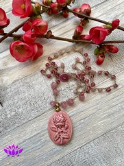 COLLANA UNCINETTO MEDAGLIONE ROSA ANTICO