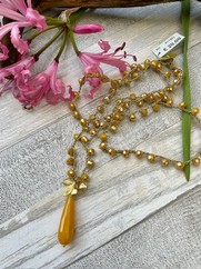 COLLANA UNCINETTO GOCCIA P.DURA SENAPE