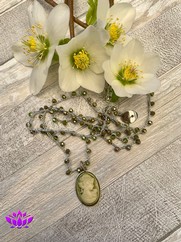 COLLANA UNCINETTO CAMMEO VERDE