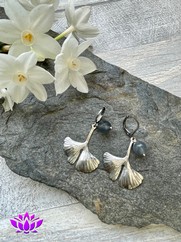 ORECCHINI FOGLIA GINKGO BILOBA GRIGIO